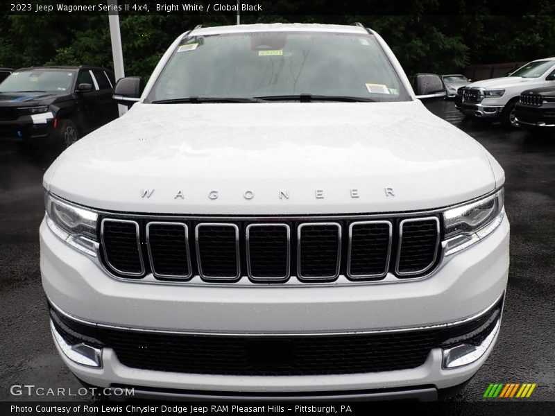 Bright White / Global Black 2023 Jeep Wagoneer Series II 4x4