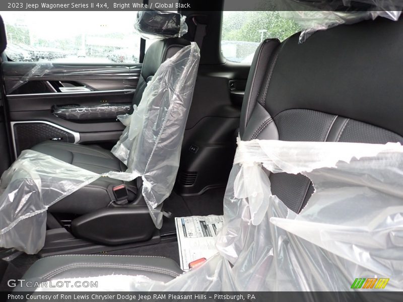 Bright White / Global Black 2023 Jeep Wagoneer Series II 4x4