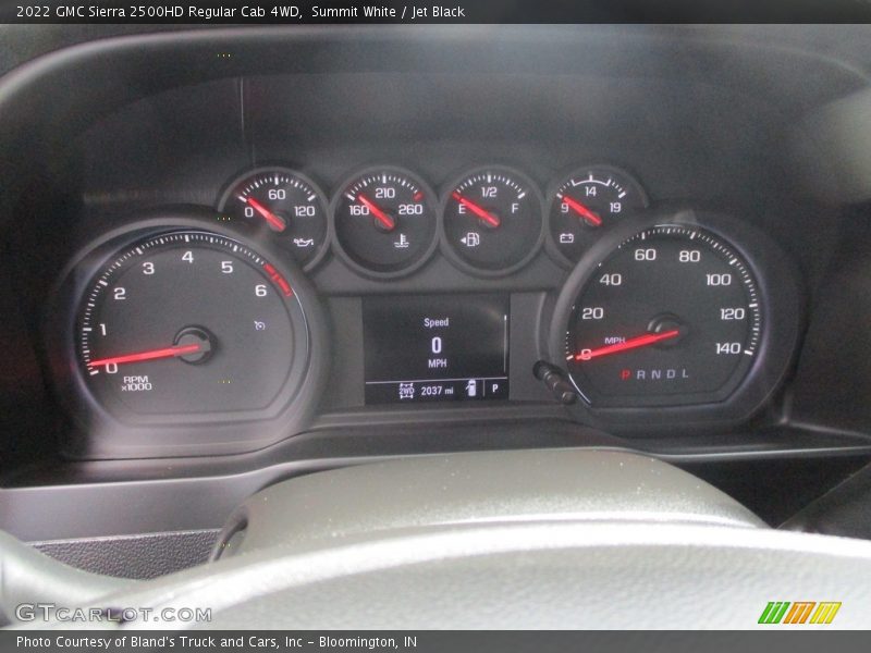 Summit White / Jet Black 2022 GMC Sierra 2500HD Regular Cab 4WD