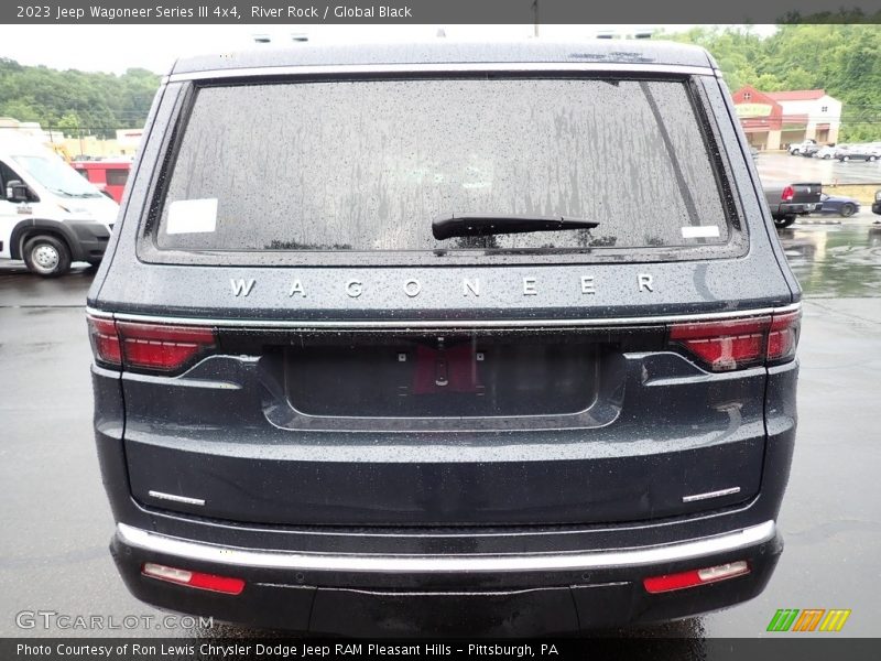 River Rock / Global Black 2023 Jeep Wagoneer Series III 4x4