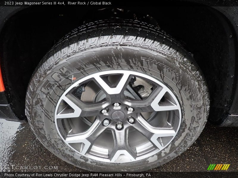  2023 Wagoneer Series III 4x4 Wheel