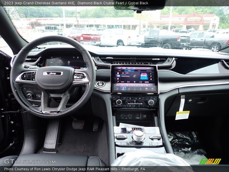 Dashboard of 2023 Grand Cherokee Overland 4XE