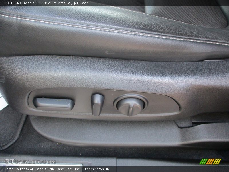 Iridium Metallic / Jet Black 2018 GMC Acadia SLT