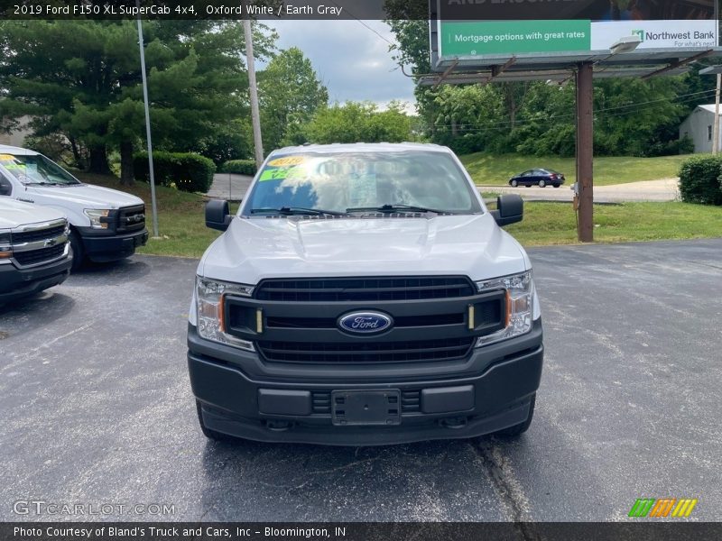 Oxford White / Earth Gray 2019 Ford F150 XL SuperCab 4x4