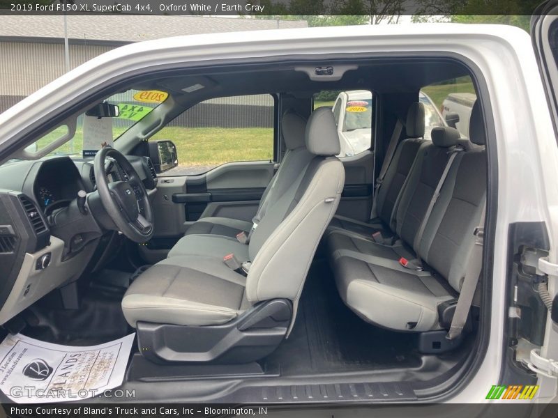 Oxford White / Earth Gray 2019 Ford F150 XL SuperCab 4x4