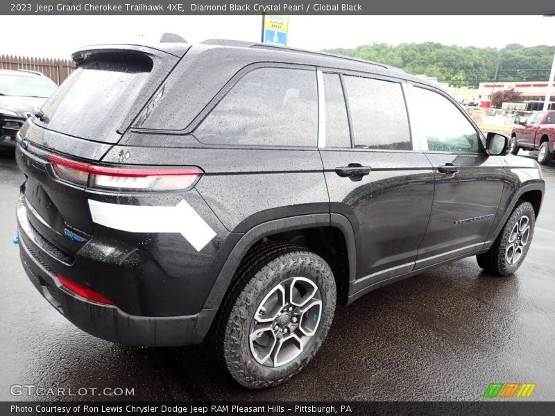 Diamond Black Crystal Pearl / Global Black 2023 Jeep Grand Cherokee Trailhawk 4XE