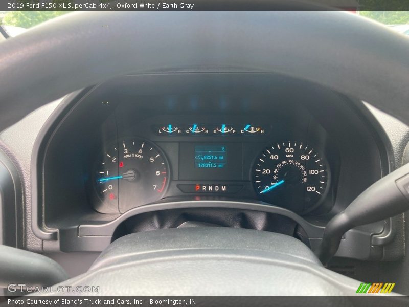 Oxford White / Earth Gray 2019 Ford F150 XL SuperCab 4x4