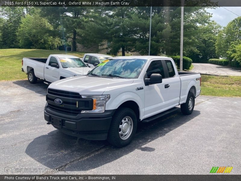 Oxford White / Medium Earth Gray 2015 Ford F150 XL SuperCab 4x4