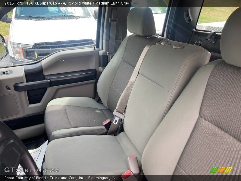 Oxford White / Medium Earth Gray 2015 Ford F150 XL SuperCab 4x4