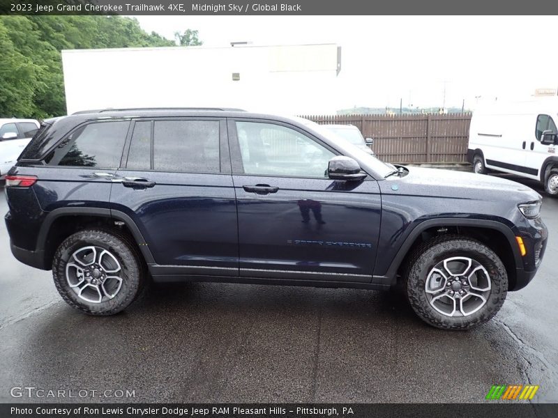  2023 Grand Cherokee Trailhawk 4XE Midnight Sky