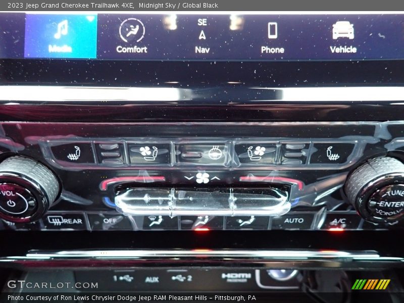 Midnight Sky / Global Black 2023 Jeep Grand Cherokee Trailhawk 4XE