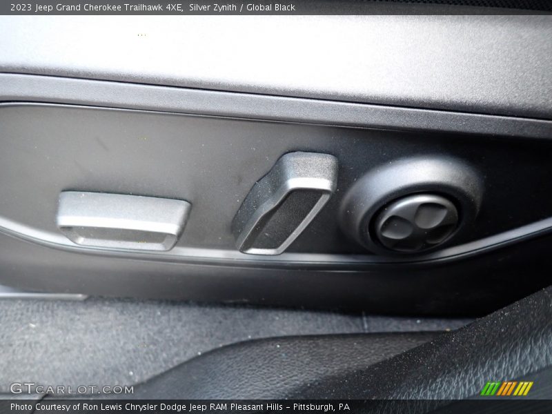 Silver Zynith / Global Black 2023 Jeep Grand Cherokee Trailhawk 4XE