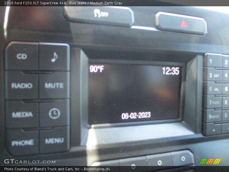 Blue Jeans / Medium Earth Gray 2016 Ford F150 XLT SuperCrew 4x4