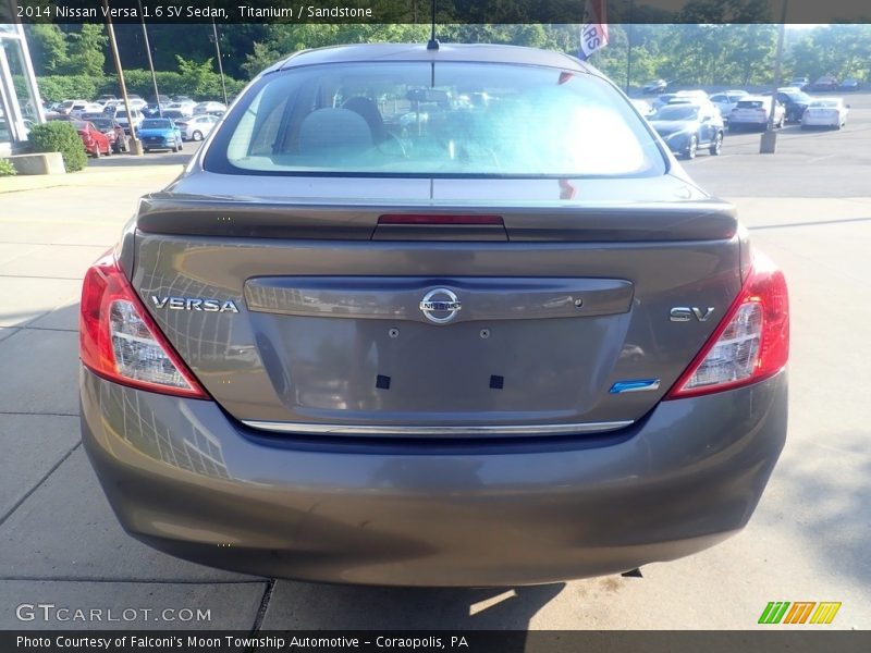 Titanium / Sandstone 2014 Nissan Versa 1.6 SV Sedan