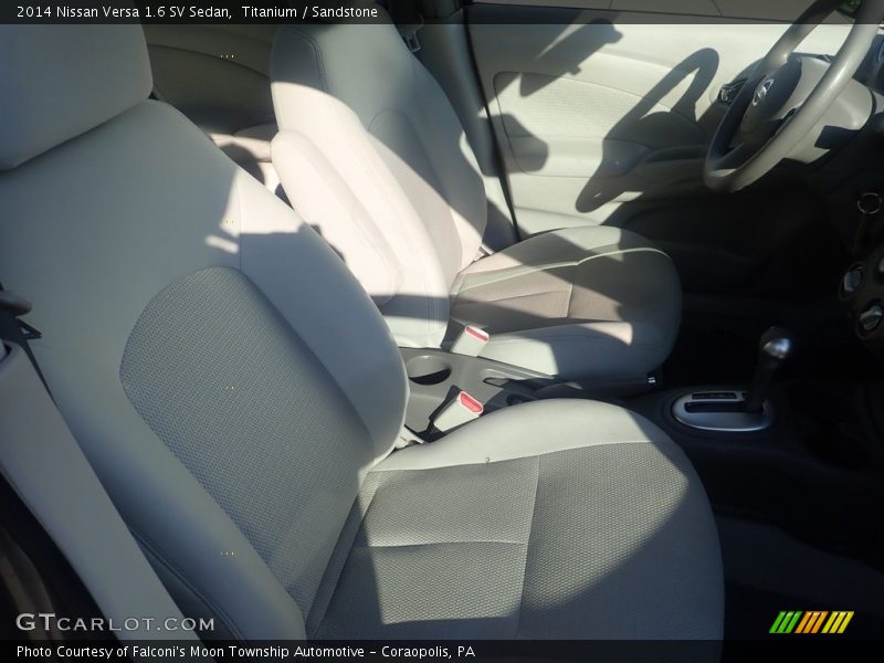 Titanium / Sandstone 2014 Nissan Versa 1.6 SV Sedan