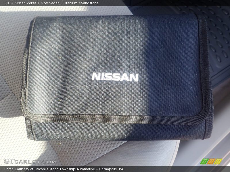 Titanium / Sandstone 2014 Nissan Versa 1.6 SV Sedan