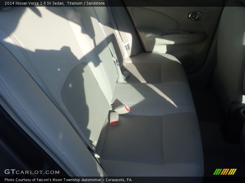 Titanium / Sandstone 2014 Nissan Versa 1.6 SV Sedan