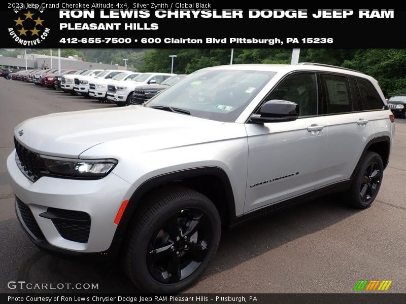 Silver Zynith / Global Black 2023 Jeep Grand Cherokee Altitude 4x4