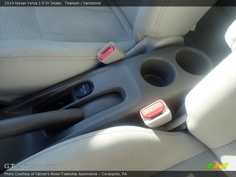 Titanium / Sandstone 2014 Nissan Versa 1.6 SV Sedan