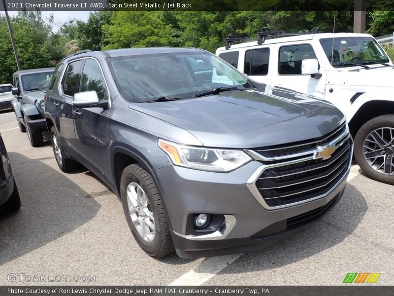 Satin Steel Metallic / Jet Black 2021 Chevrolet Traverse LT AWD