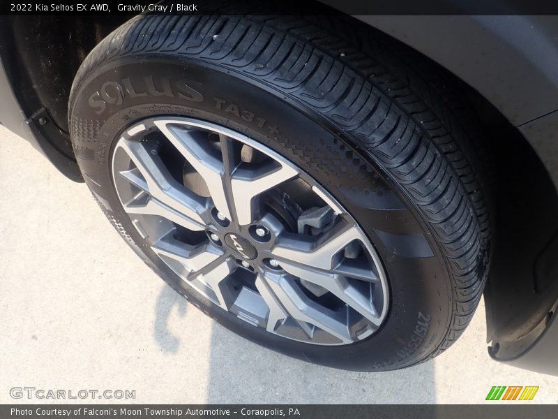 Gravity Gray / Black 2022 Kia Seltos EX AWD