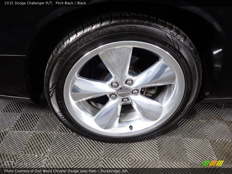 Pitch Black / Black 2015 Dodge Challenger R/T