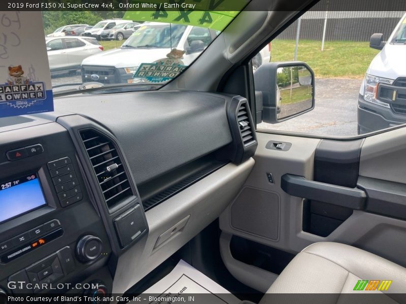 Oxford White / Earth Gray 2019 Ford F150 XL SuperCrew 4x4
