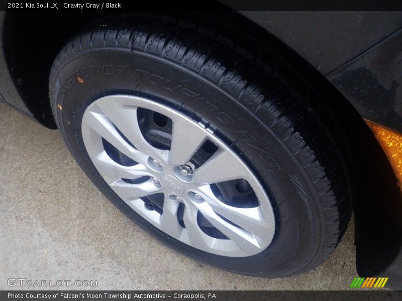 Gravity Gray / Black 2021 Kia Soul LX