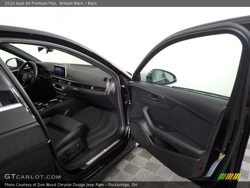 Brilliant Black / Black 2019 Audi A4 Premium Plus