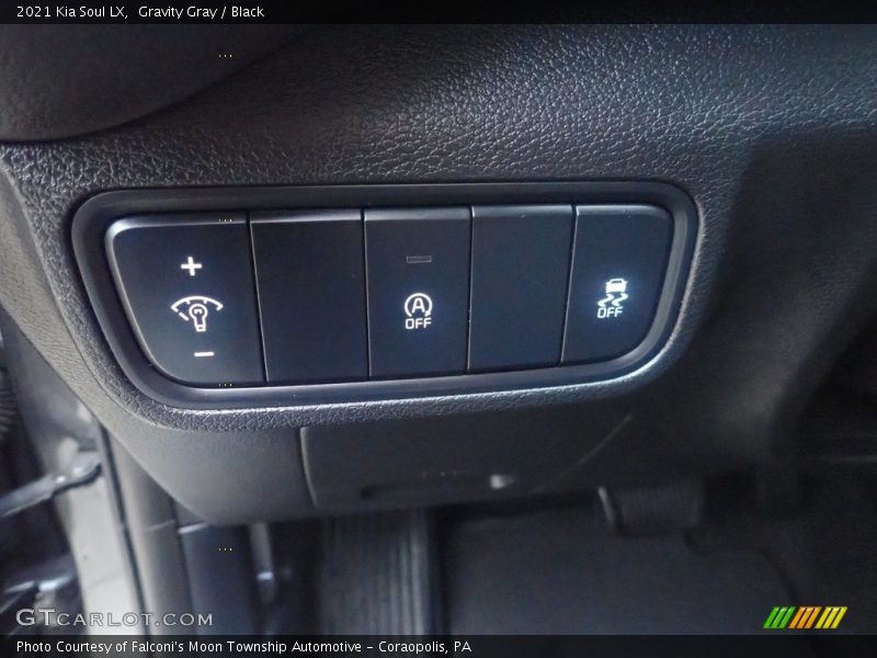 Gravity Gray / Black 2021 Kia Soul LX
