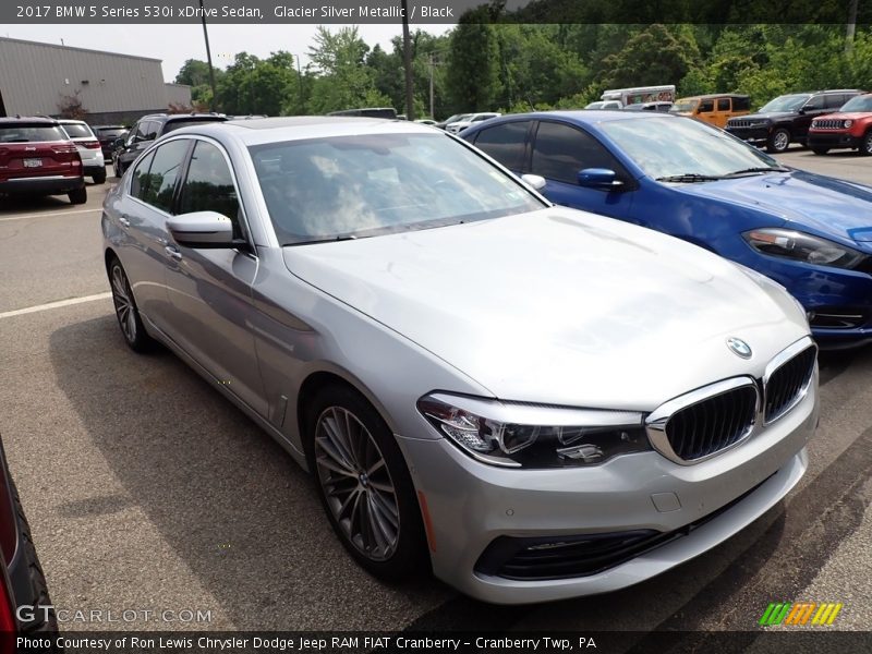 Glacier Silver Metallic / Black 2017 BMW 5 Series 530i xDrive Sedan