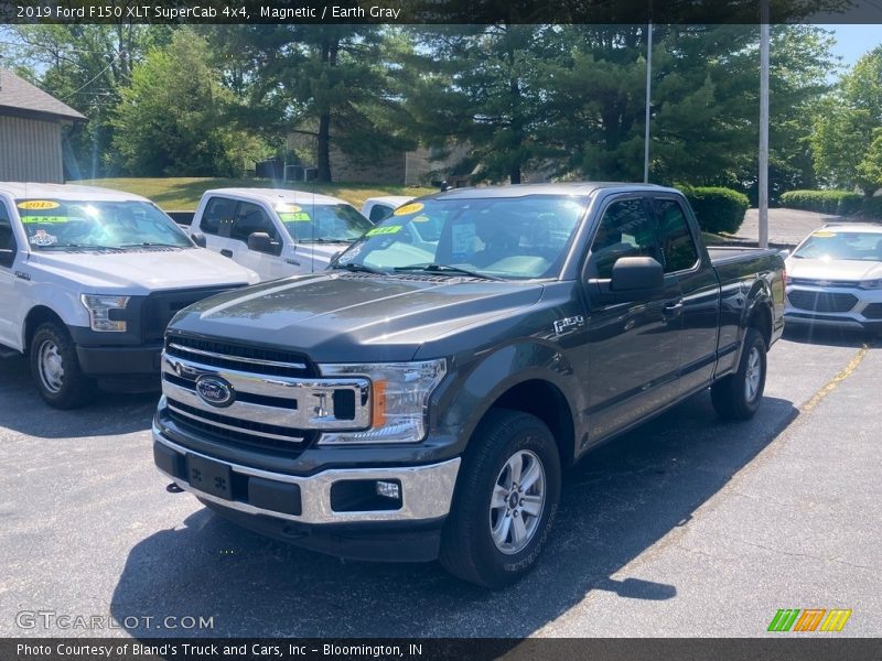 Magnetic / Earth Gray 2019 Ford F150 XLT SuperCab 4x4