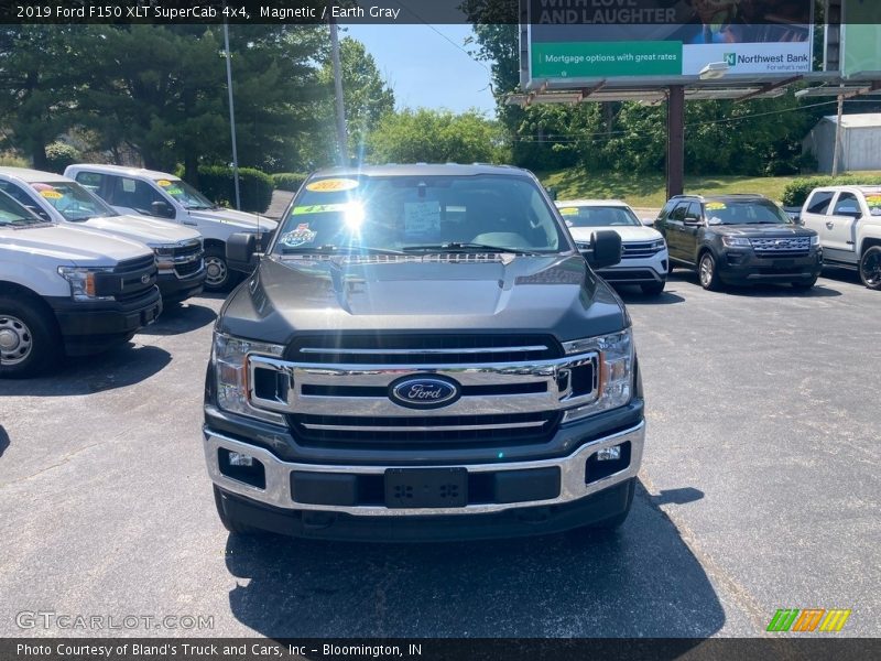 Magnetic / Earth Gray 2019 Ford F150 XLT SuperCab 4x4