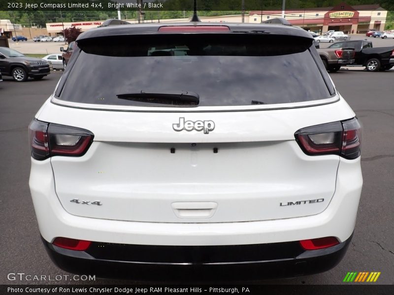 Bright White / Black 2023 Jeep Compass Limited 4x4