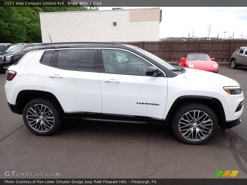  2023 Compass Limited 4x4 Bright White