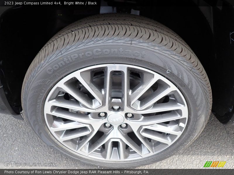  2023 Compass Limited 4x4 Wheel