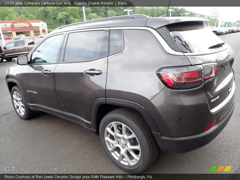 Granite Crystal Metallic / Black 2023 Jeep Compass Latitude Lux 4x4