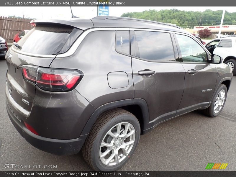 Granite Crystal Metallic / Black 2023 Jeep Compass Latitude Lux 4x4