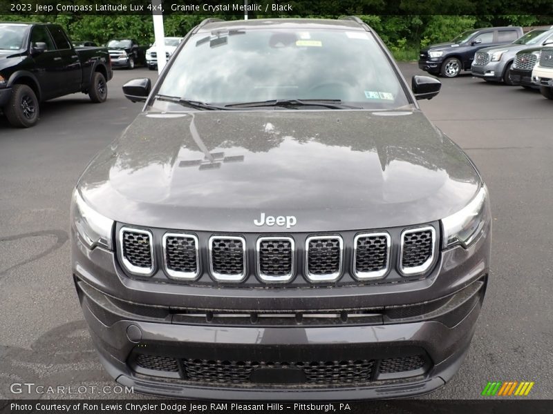 Granite Crystal Metallic / Black 2023 Jeep Compass Latitude Lux 4x4