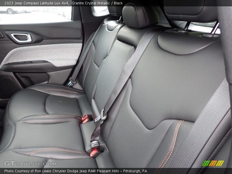 Granite Crystal Metallic / Black 2023 Jeep Compass Latitude Lux 4x4