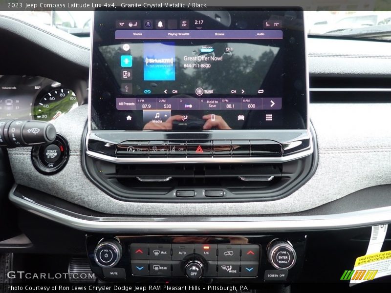 Granite Crystal Metallic / Black 2023 Jeep Compass Latitude Lux 4x4