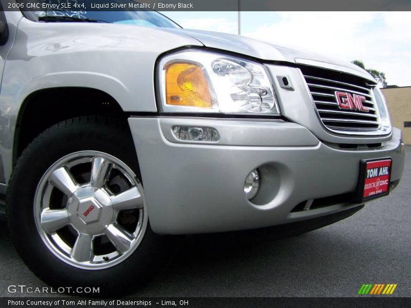 Liquid Silver Metallic / Ebony Black 2006 GMC Envoy SLE 4x4