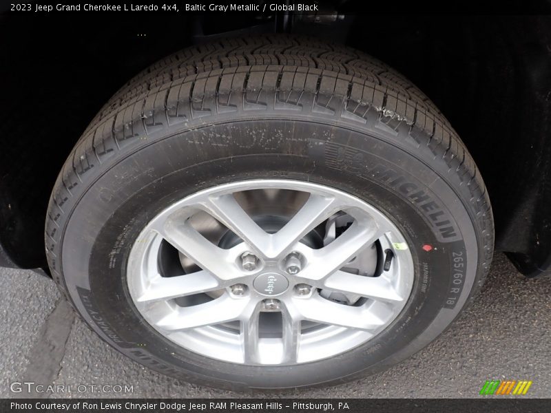 Baltic Gray Metallic / Global Black 2023 Jeep Grand Cherokee L Laredo 4x4