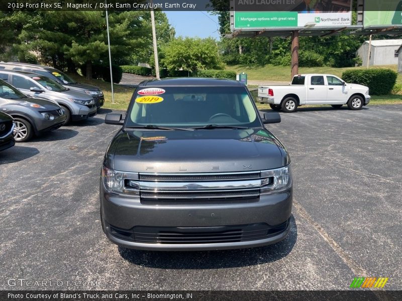 Magnetic / Dark Earth Gray/Light Earth Gray 2019 Ford Flex SE