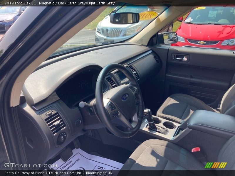 Magnetic / Dark Earth Gray/Light Earth Gray 2019 Ford Flex SE