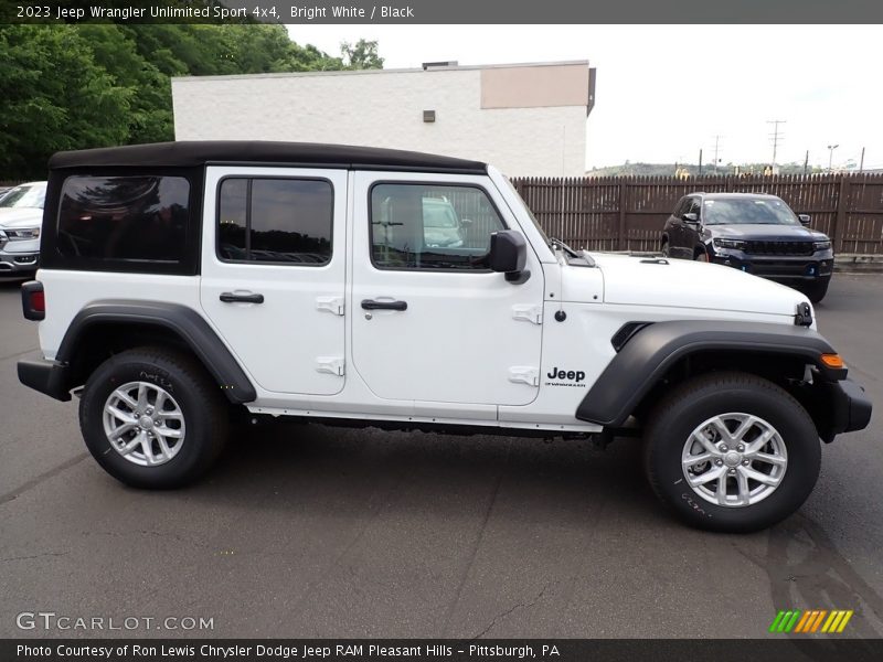 Bright White / Black 2023 Jeep Wrangler Unlimited Sport 4x4