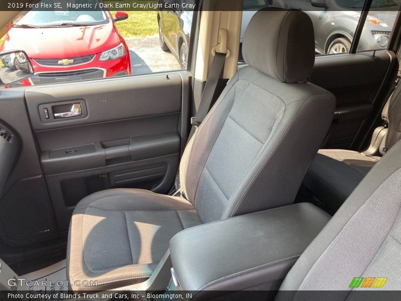 Magnetic / Dark Earth Gray/Light Earth Gray 2019 Ford Flex SE