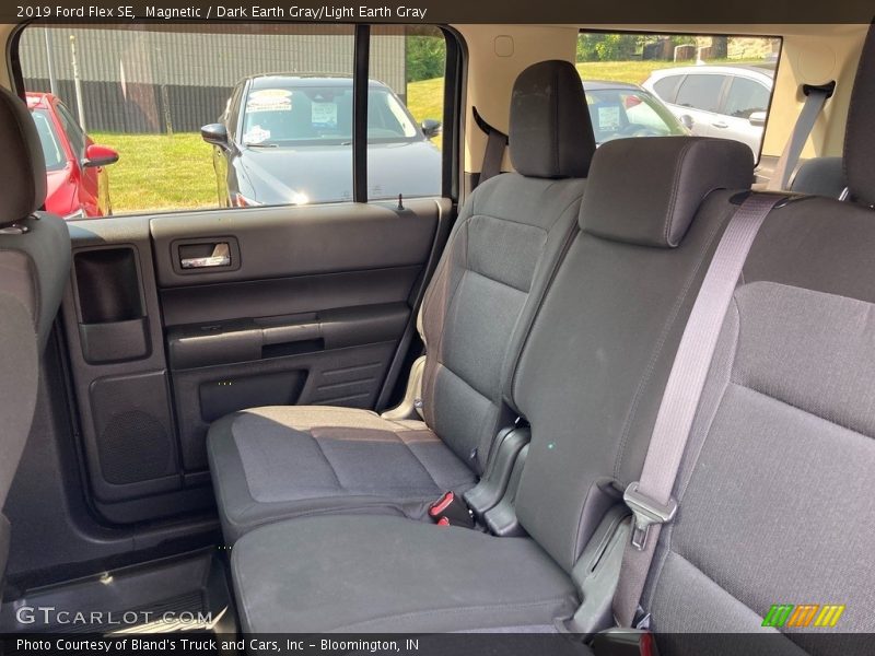 Magnetic / Dark Earth Gray/Light Earth Gray 2019 Ford Flex SE