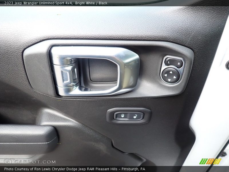 Bright White / Black 2023 Jeep Wrangler Unlimited Sport 4x4