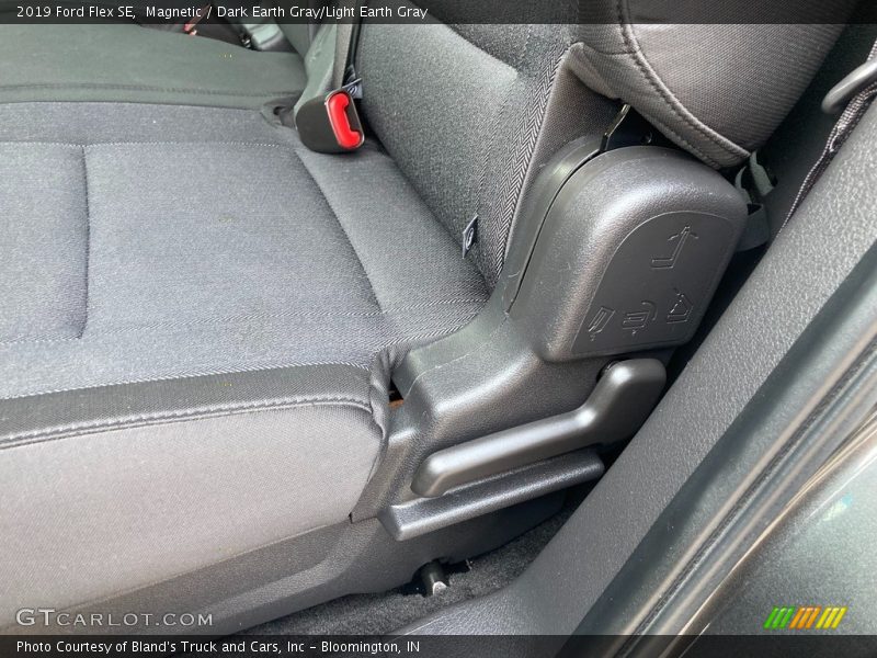 Magnetic / Dark Earth Gray/Light Earth Gray 2019 Ford Flex SE